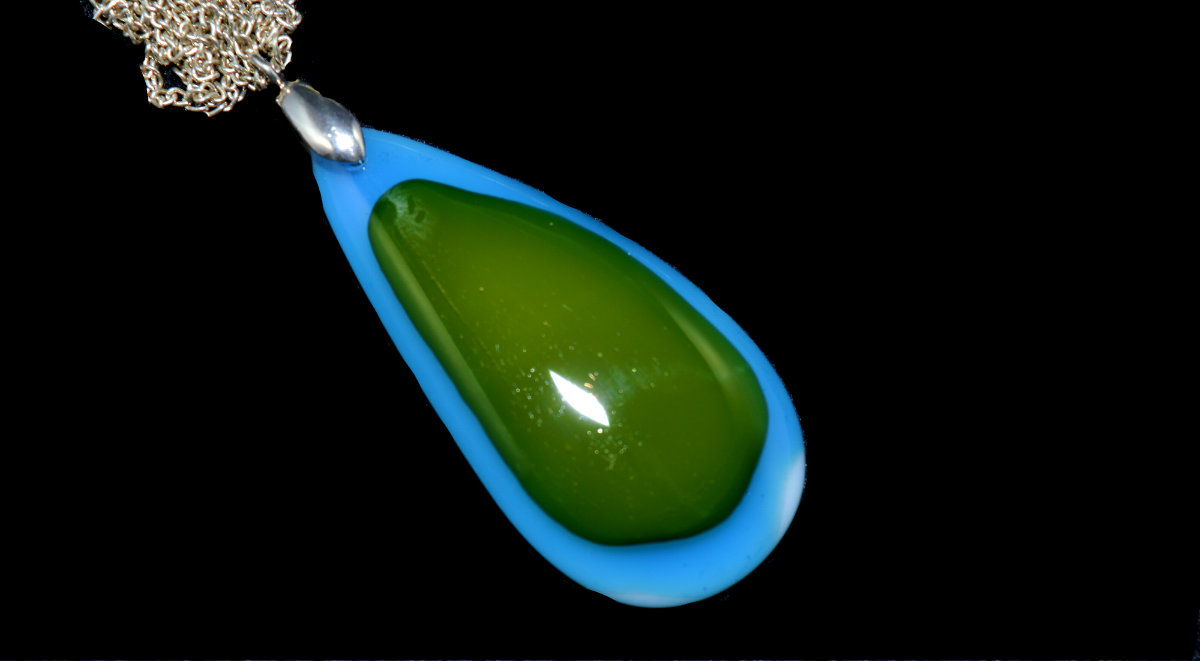 blue-and-green-pear-drop3